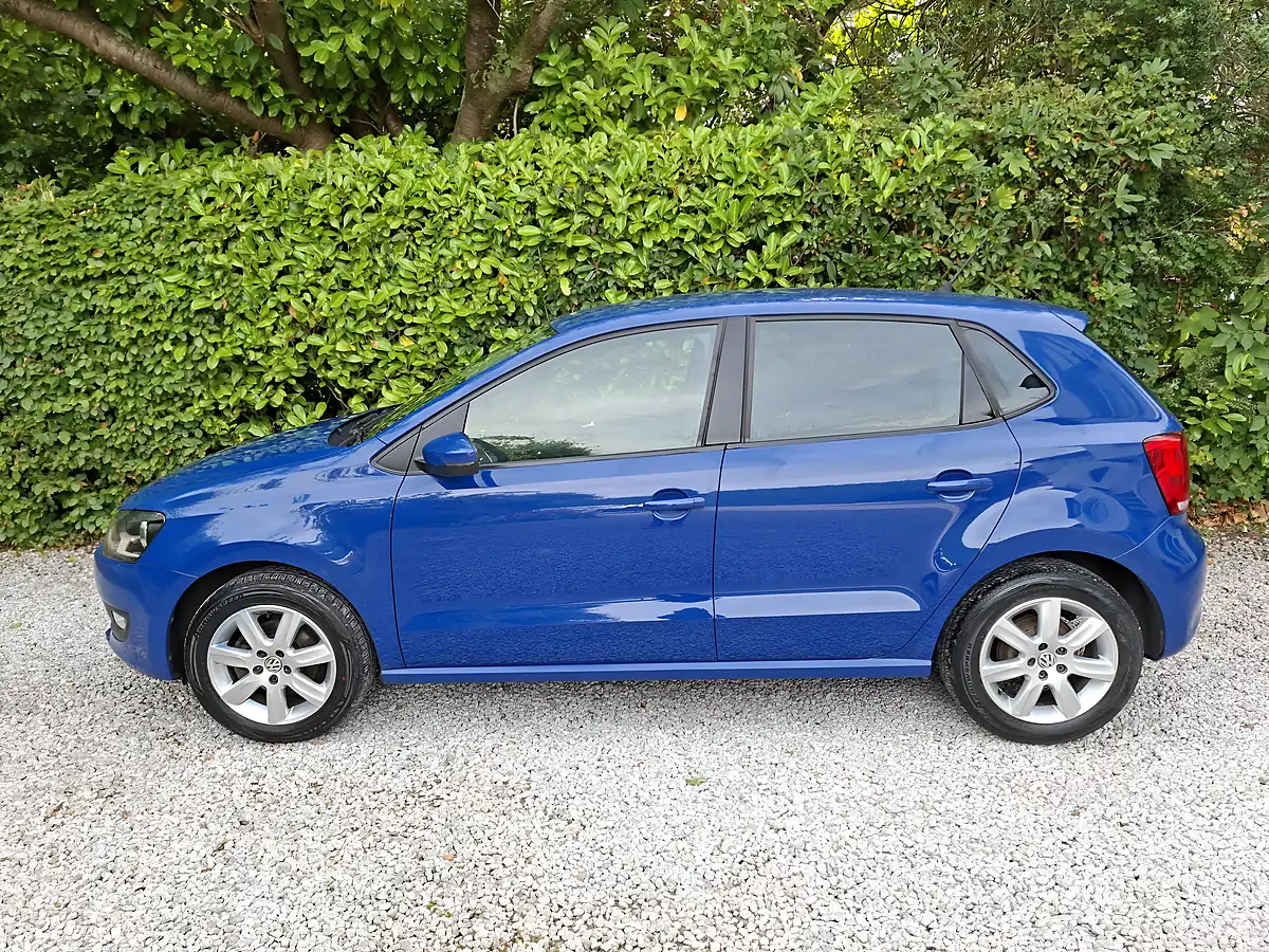 Used 2012 Volkswagen Polo Match Blue - Interior and Exterior details 5