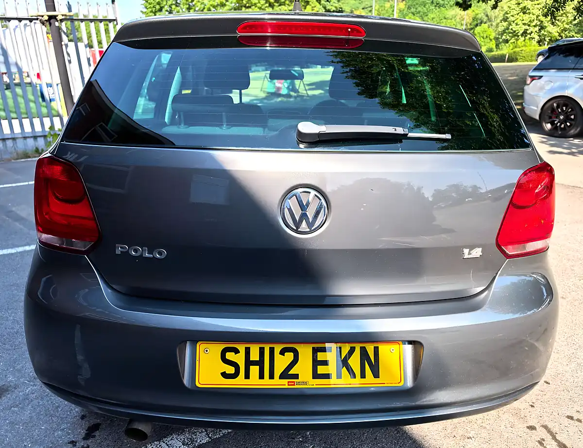 Used 2012 Volkswagen Polo Match Grey - Interior and Exterior details 8