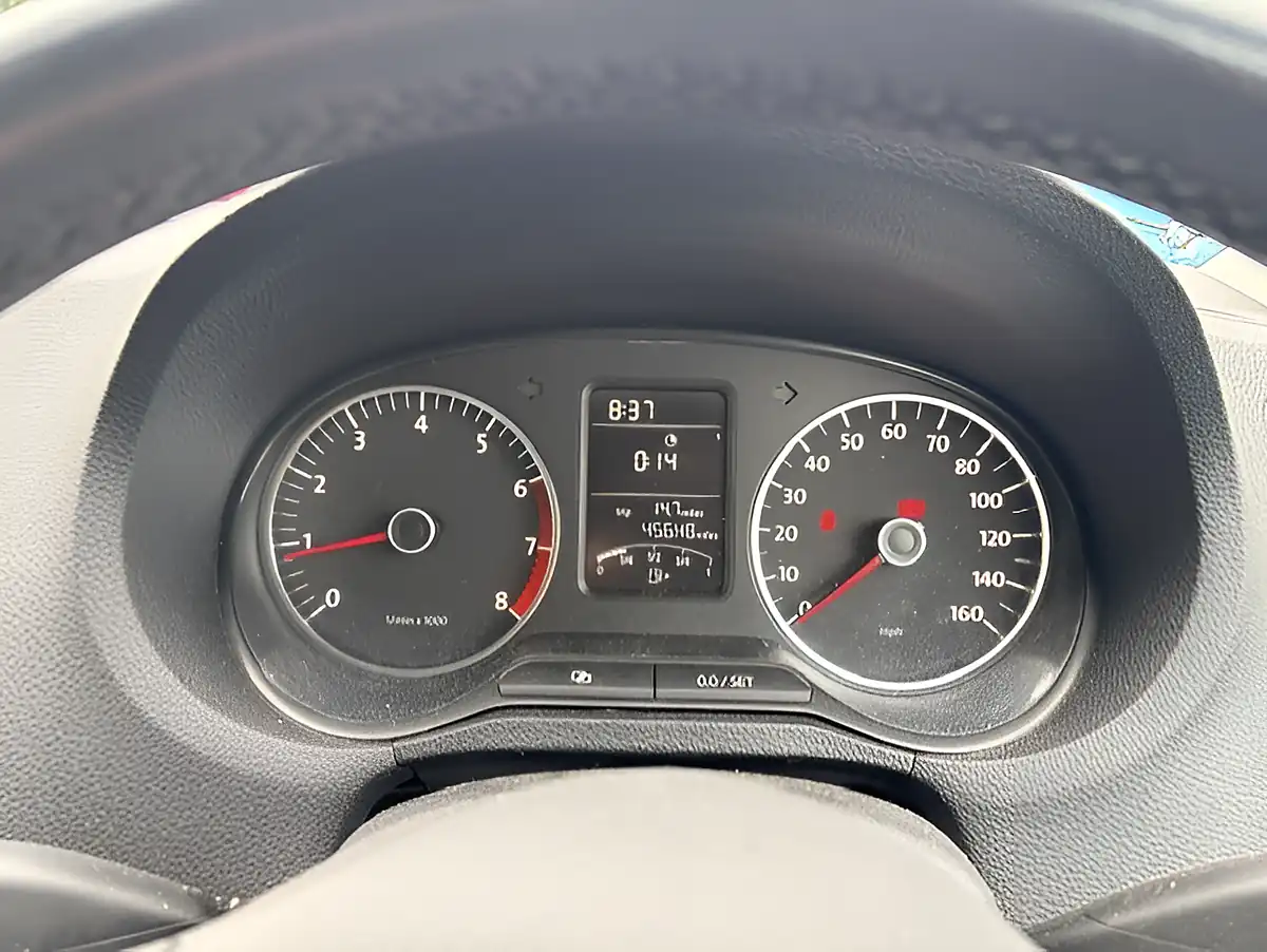 Used 2012 Volkswagen Polo Match Red - Interior and Exterior details 10