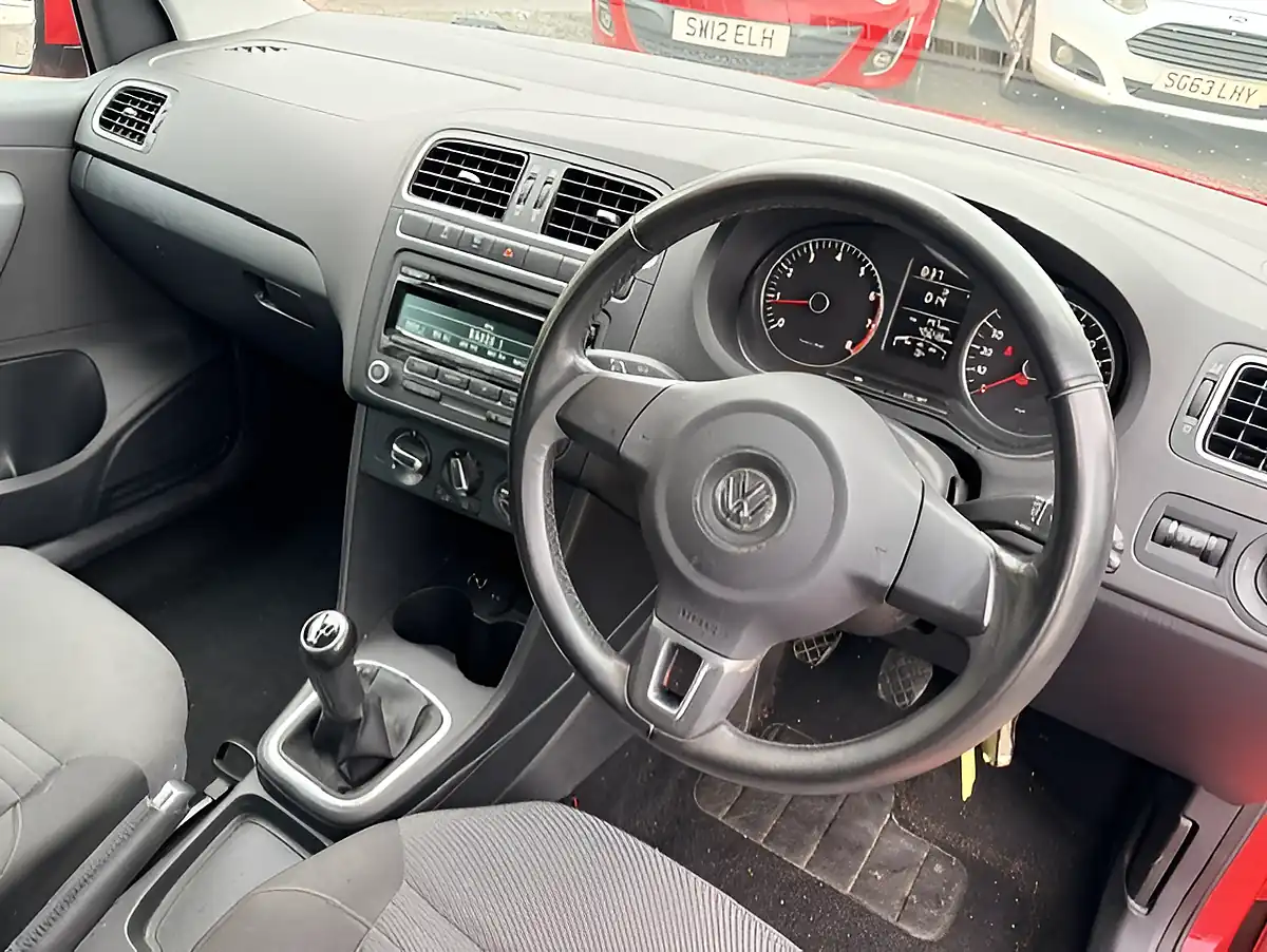 Used 2012 Volkswagen Polo Match Red - Interior and Exterior details 9