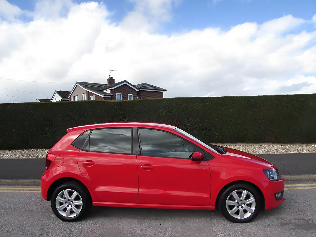 Used 2012 Volkswagen Polo Match Red - Interior and Exterior details 8
