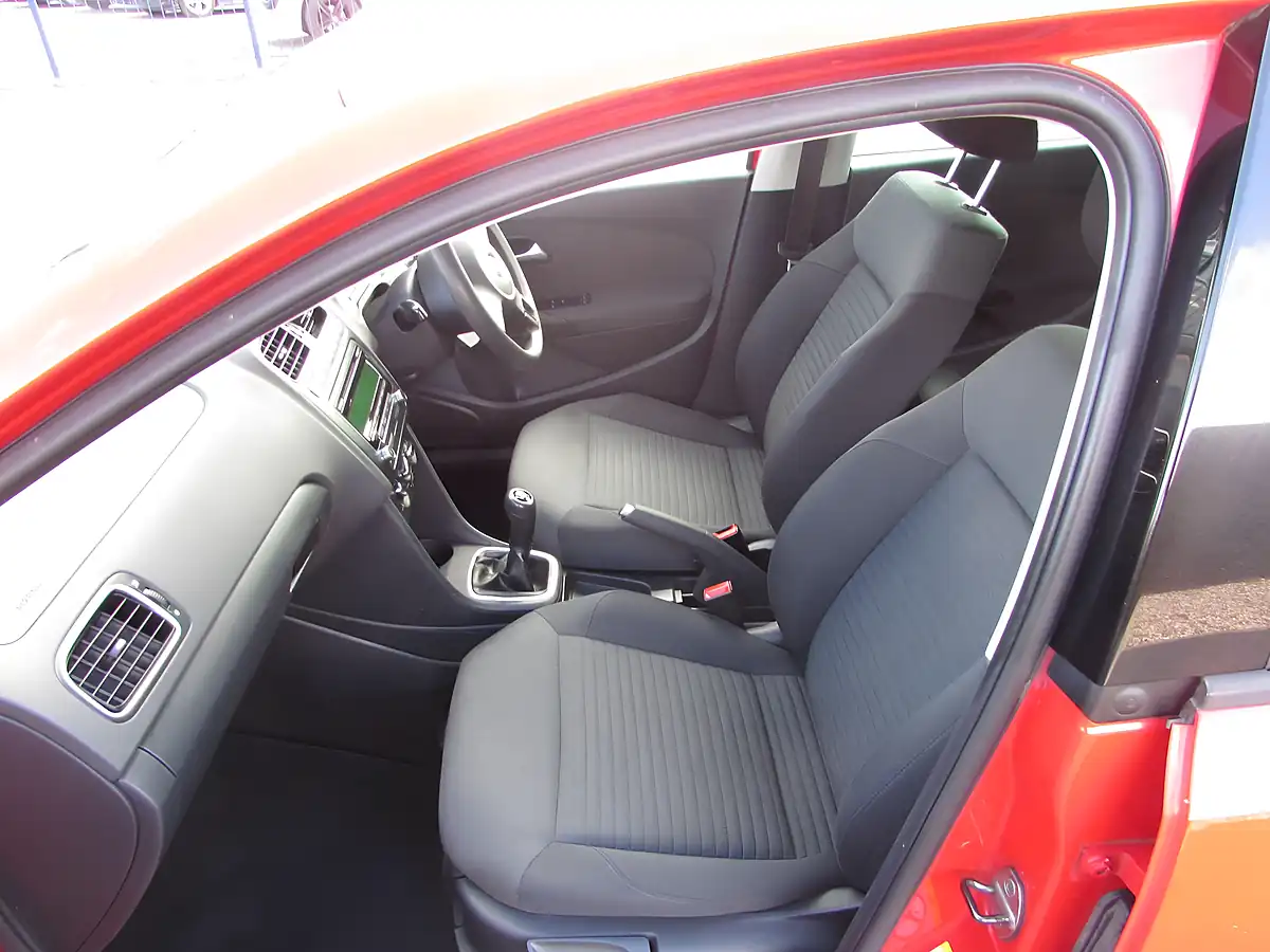 Used 2012 Volkswagen Polo Match Red - Interior and Exterior details 9