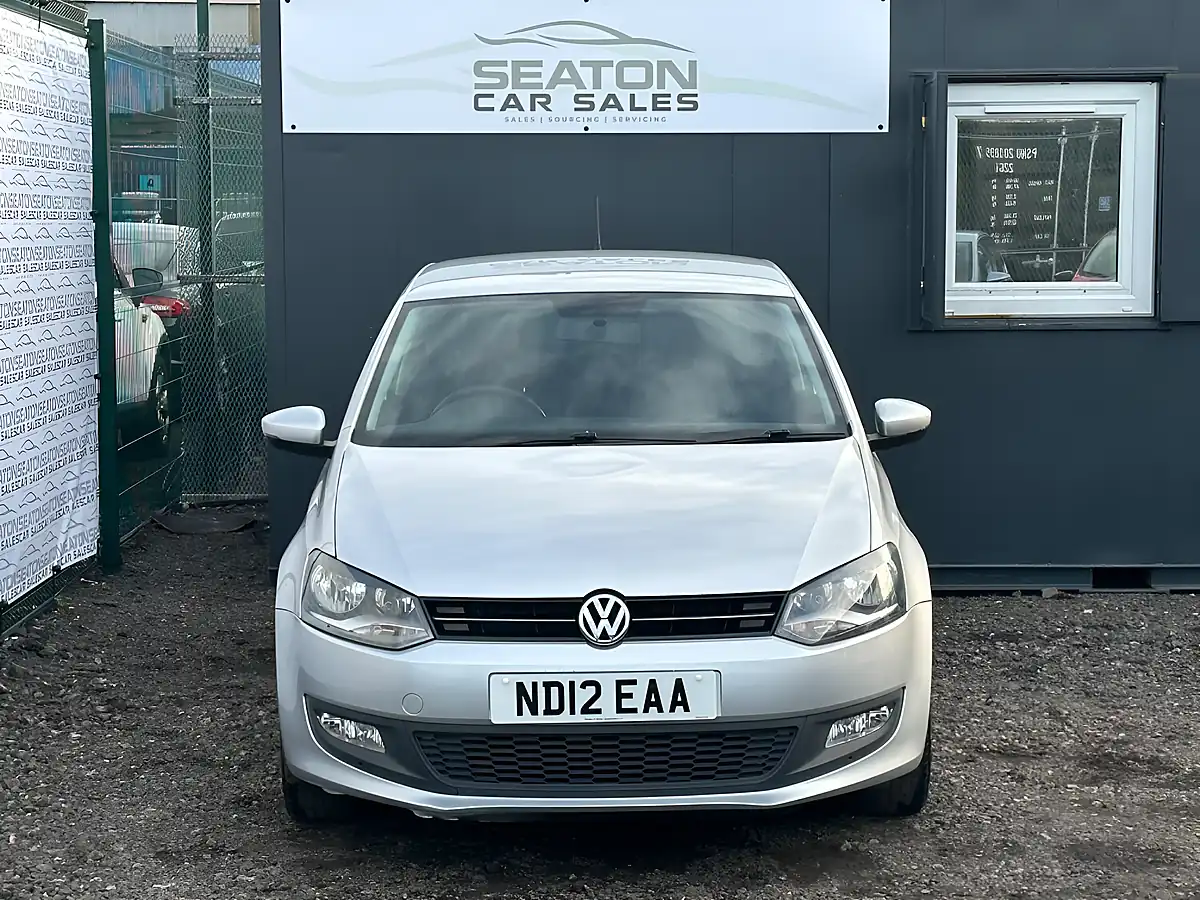 Used 2012 Volkswagen Polo Match Silver - Interior and Exterior details 2