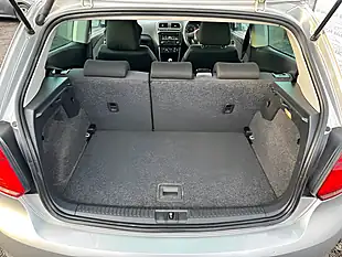 Used 2012 Volkswagen Polo Match Silver - Interior and Exterior details 7