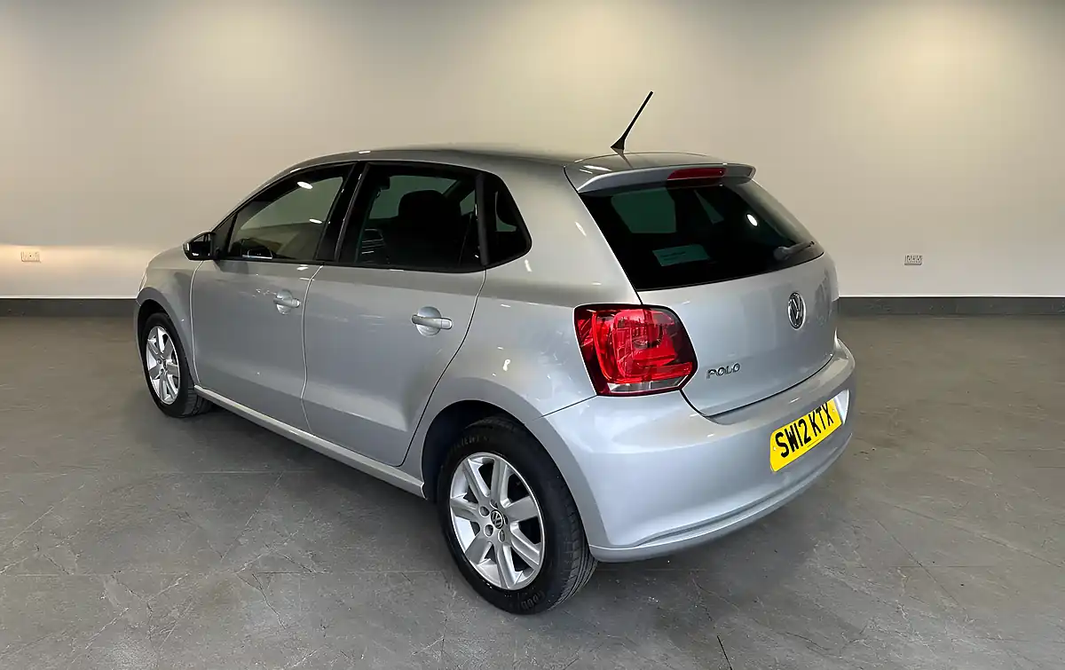 Used 2012 Volkswagen Polo Match Silver - Interior and Exterior details 5