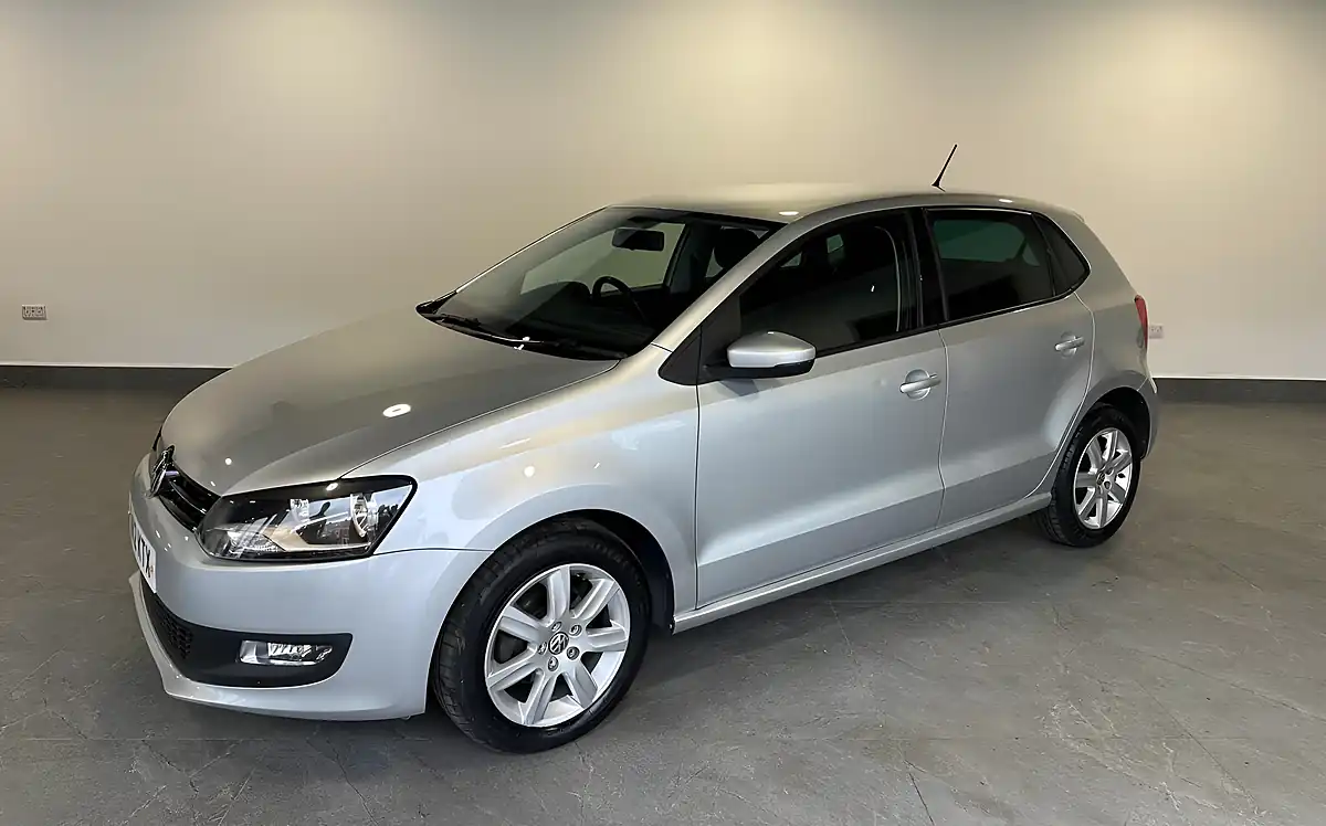 Used 2012 Volkswagen Polo Match Silver - Interior and Exterior details 7