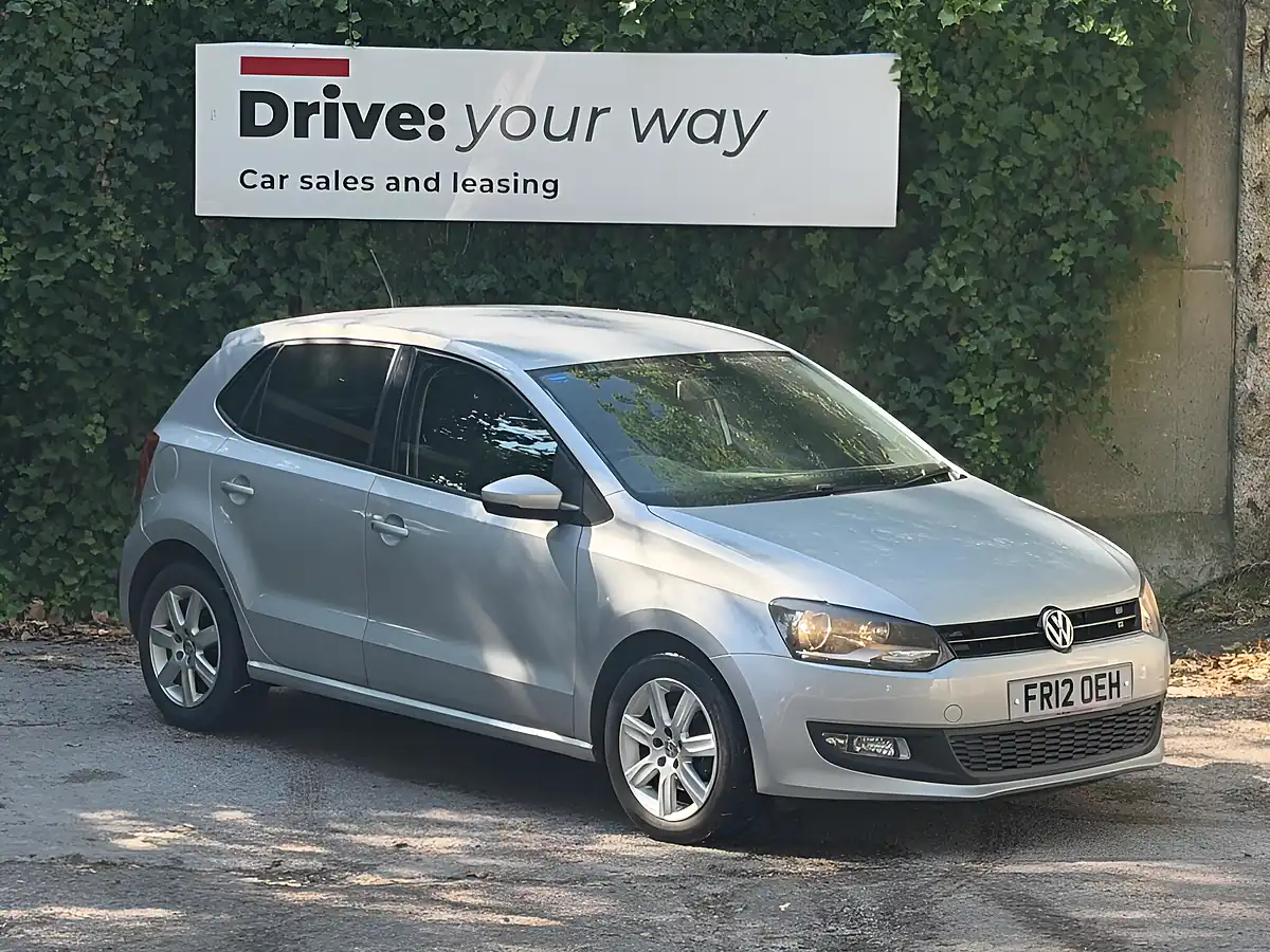 Used 2012 Volkswagen Polo Match Silver - Front View