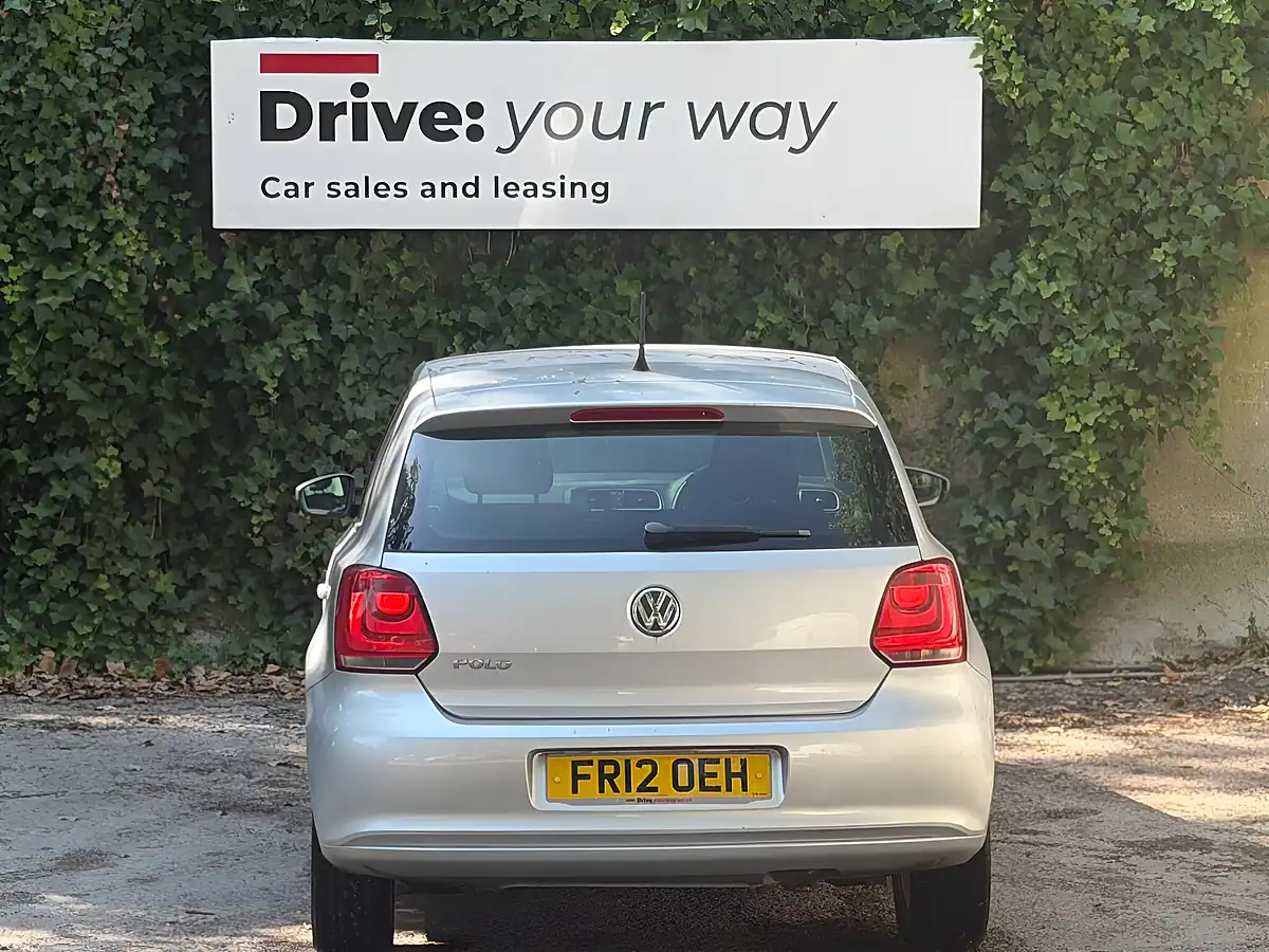 Used 2012 Volkswagen Polo Match Silver - Interior and Exterior details 8