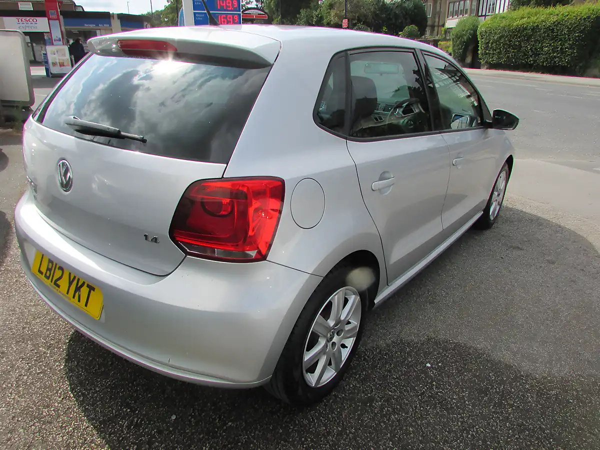Used 2012 Volkswagen Polo Match Silver - Interior and Exterior details 6