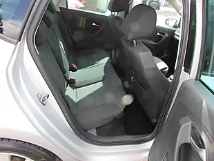 Used 2012 Volkswagen Polo Match Silver - Interior and Exterior details 9