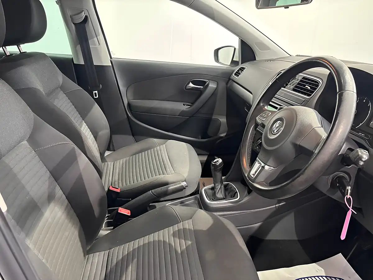 Used 2012 Volkswagen Polo Match White - Interior and Exterior details 14