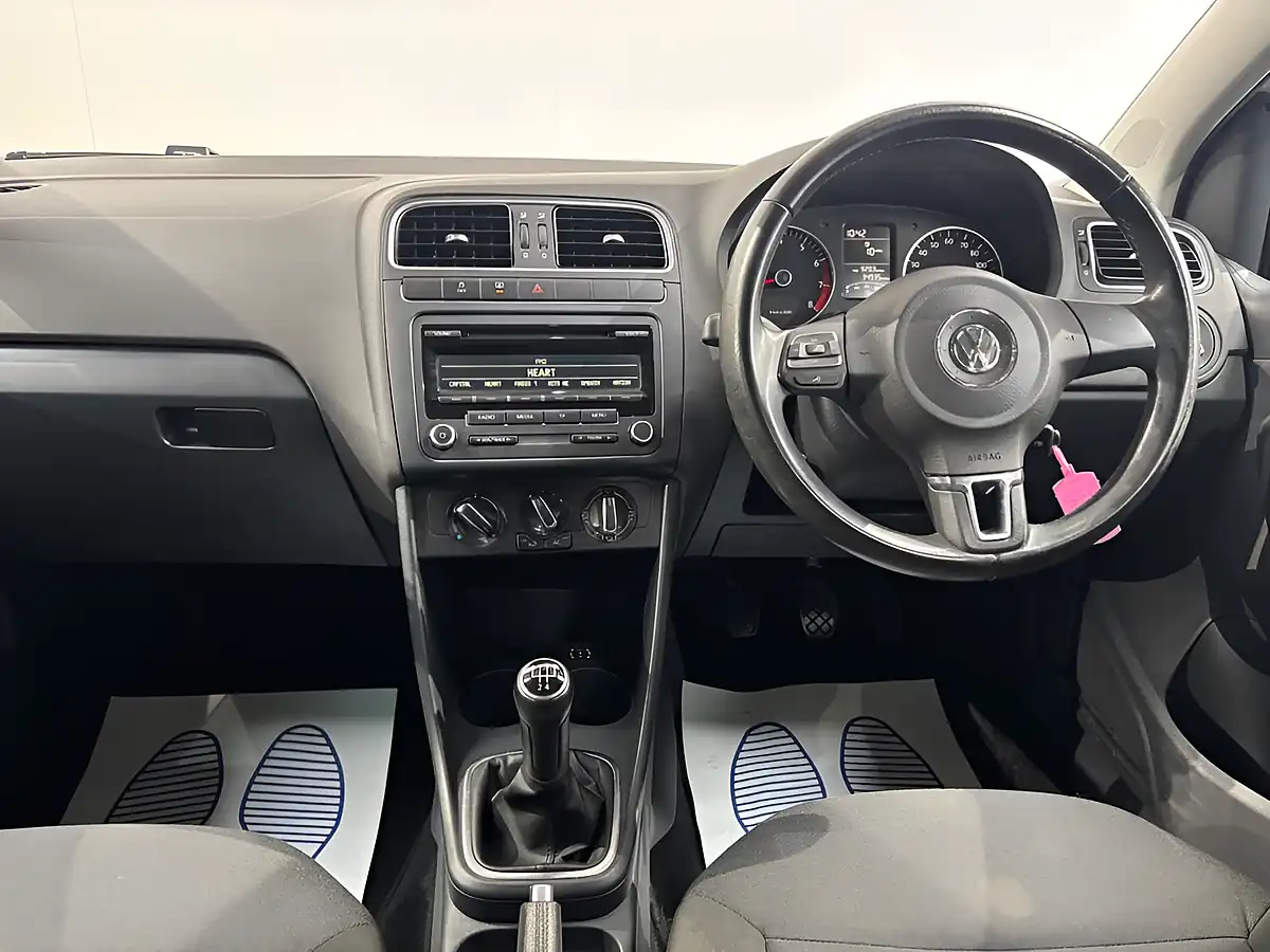 Used 2012 Volkswagen Polo Match White - Interior and Exterior details 15