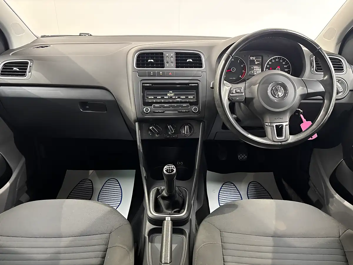 Used 2012 Volkswagen Polo Match White - Interior and Exterior details 17