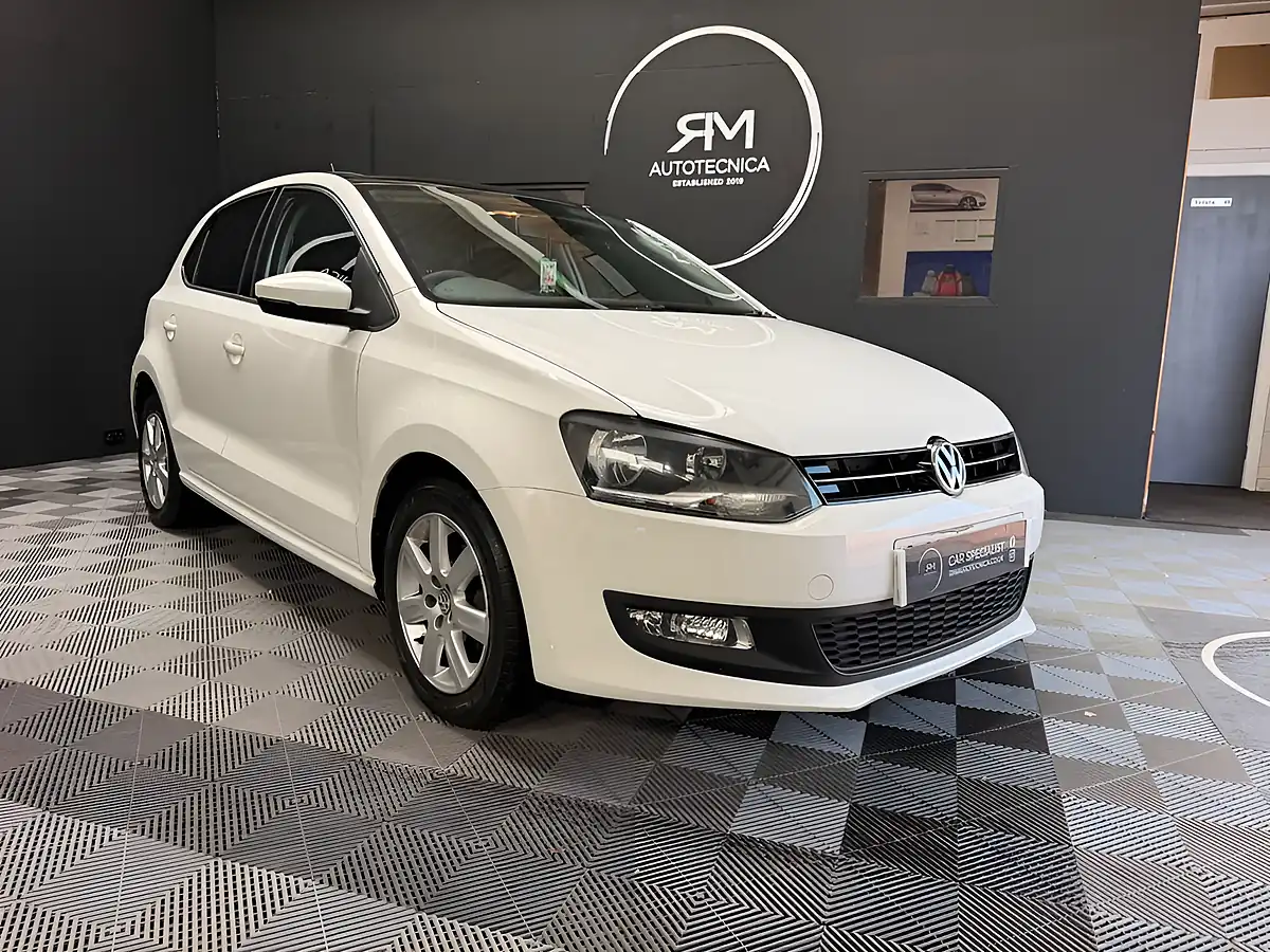 Used 2012 Volkswagen Polo Match White - Interior and Exterior details 2