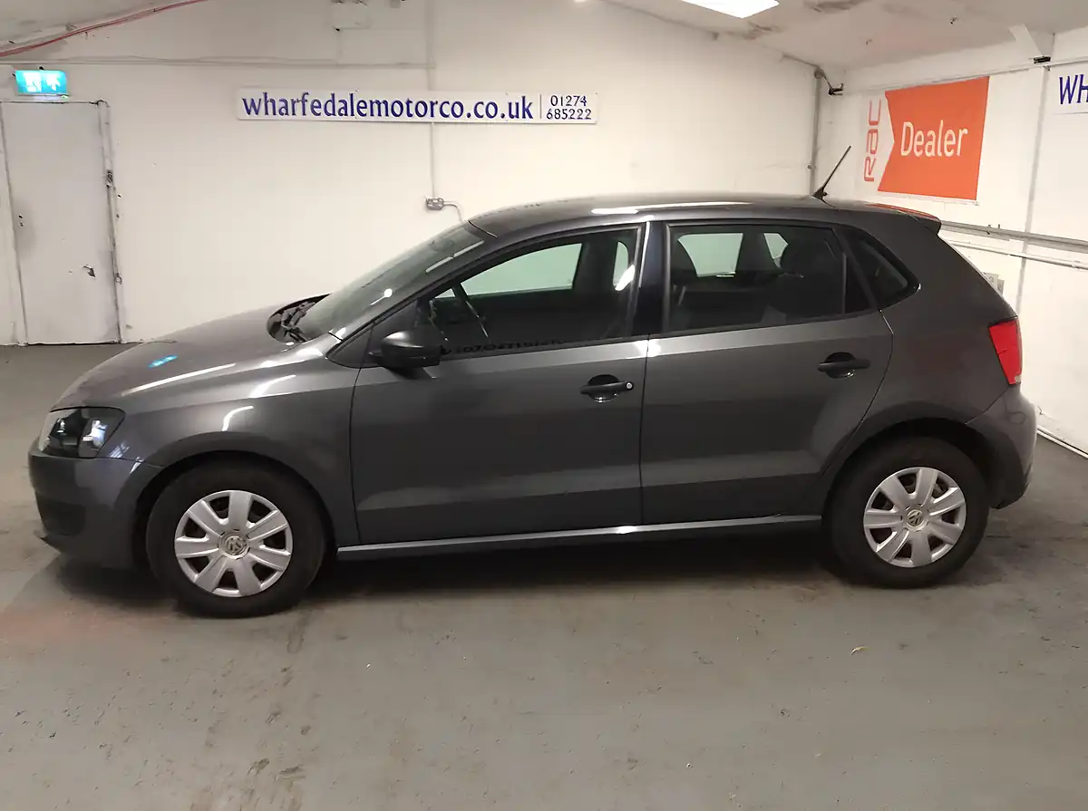 Used 2012 Volkswagen Polo S Grey - Interior and Exterior details 2