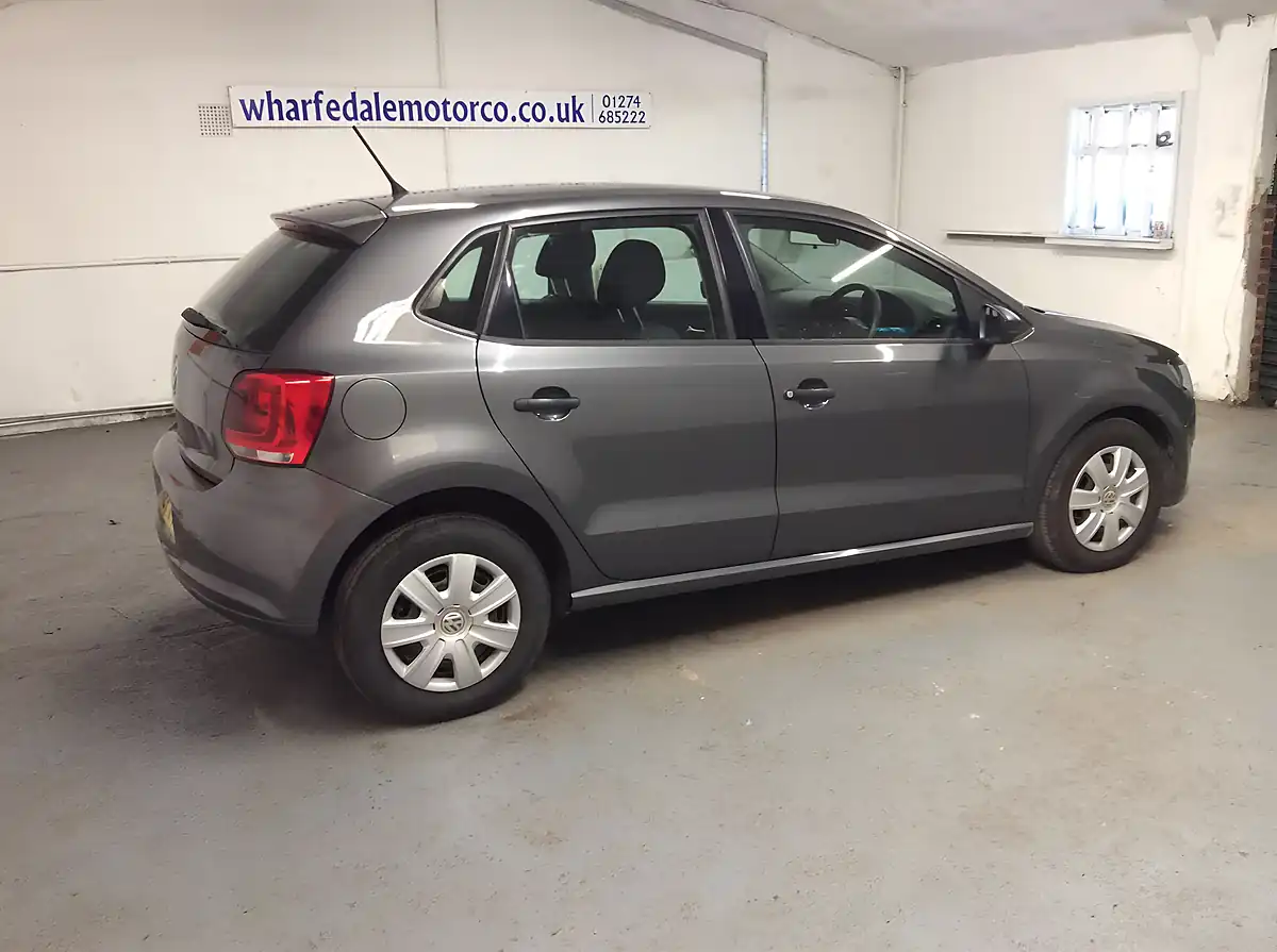 Used 2012 Volkswagen Polo S Grey - Interior and Exterior details 5