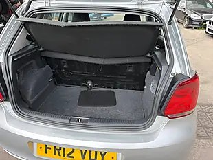 Used 2012 Volkswagen Polo S Silver - Interior and Exterior details 17