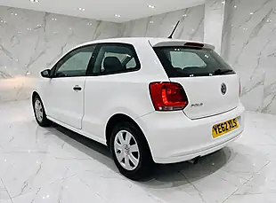 Used 2012 Volkswagen Polo S White - Interior and Exterior details 5