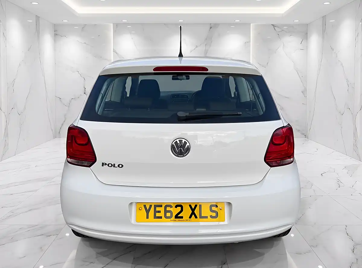 Used 2012 Volkswagen Polo S White - Interior and Exterior details 6