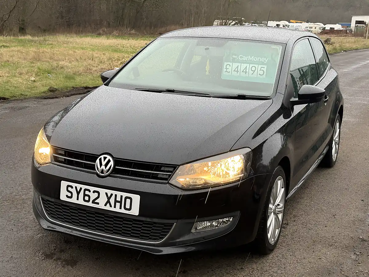 Used 2012 Volkswagen Polo Sel Black - Interior and Exterior details 10