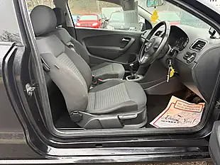 Used 2012 Volkswagen Polo Sel Black - Interior and Exterior details 15