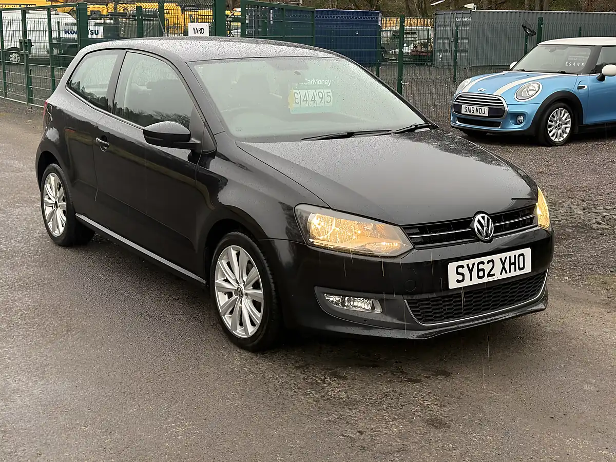 Used 2012 Volkswagen Polo Sel Black - Interior and Exterior details 3