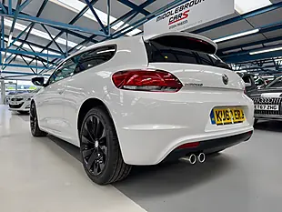 Used 2012 Volkswagen Scirocco R-Line White - Interior and Exterior details 10