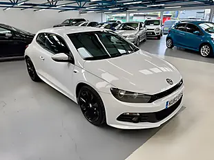 Used 2012 Volkswagen Scirocco R-Line White - Interior and Exterior details 12