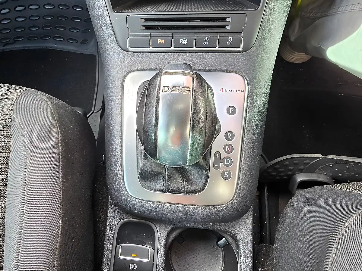 Used 2012 Volkswagen Tiguan Bluemotion Tech Se Blue - Interior and Exterior details 12