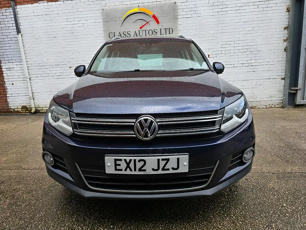 Used 2012 Volkswagen Tiguan Bluemotion Tech Se Blue - Interior and Exterior details 2
