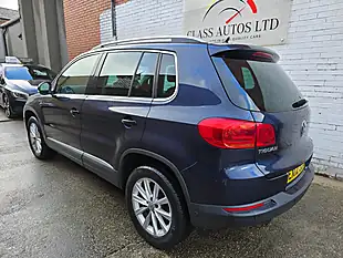 Used 2012 Volkswagen Tiguan Bluemotion Tech Se Blue - Interior and Exterior details 4