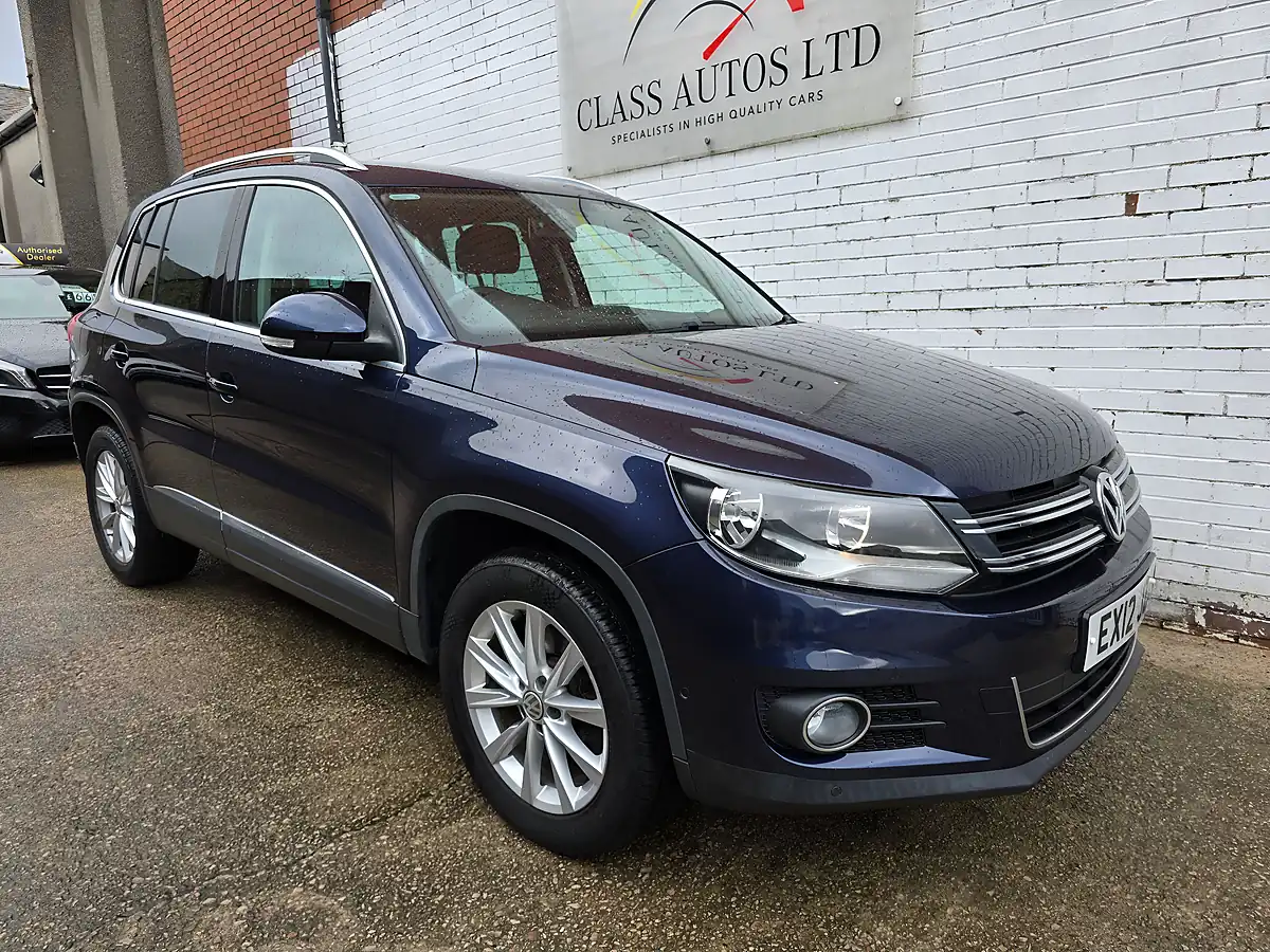 Used 2012 Volkswagen Tiguan Bluemotion Tech Se Blue - Interior and Exterior details 6