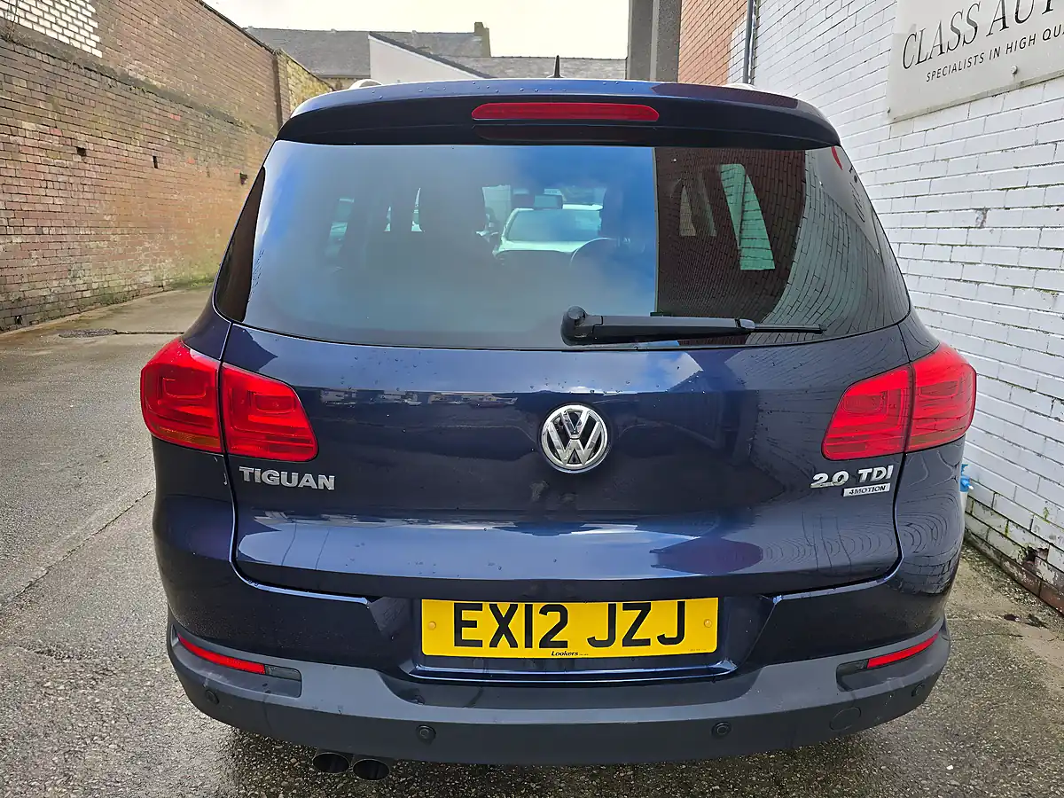 Used 2012 Volkswagen Tiguan Bluemotion Tech Se Blue - Interior and Exterior details 9