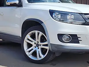 Used 2012 Volkswagen Tiguan Bluemotion Tech Sport White - Interior and Exterior details 2