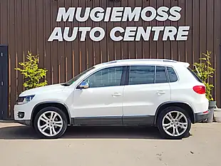 Used 2012 Volkswagen Tiguan Bluemotion Tech Sport White - Interior and Exterior details 4