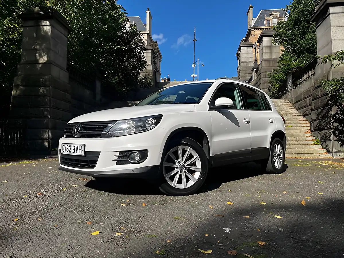 Used 2012 Volkswagen Tiguan Se Candy White - Front View