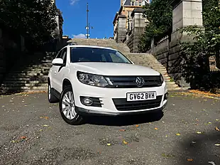 Used 2012 Volkswagen Tiguan Se Candy White - Interior and Exterior details 5