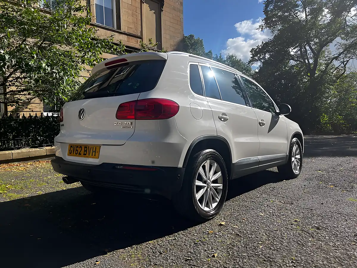 Used 2012 Volkswagen Tiguan Se Candy White - Interior and Exterior details 7