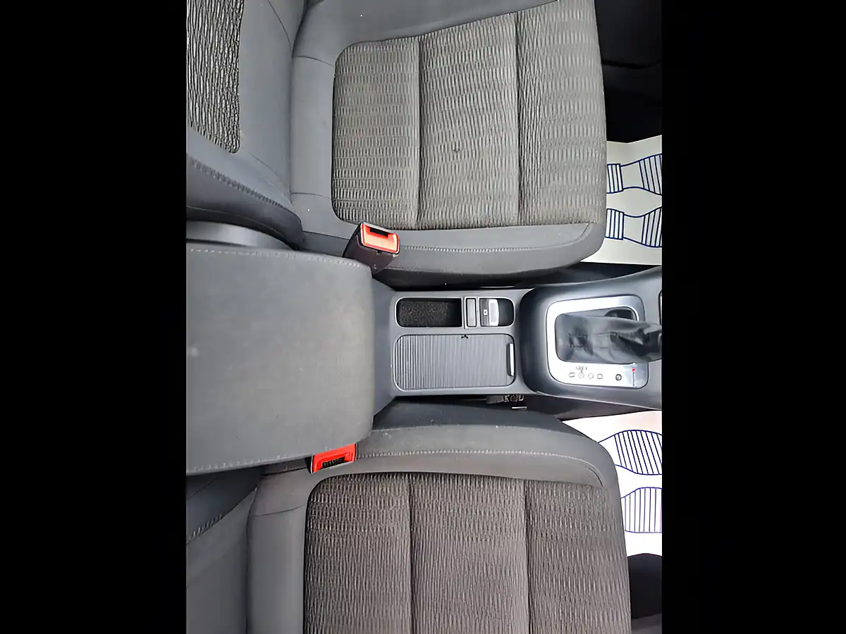 Used 2012 Volkswagen Tiguan Se White - Interior and Exterior details 14