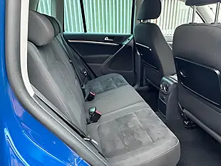 Used 2012 Volkswagen Tiguan Sport Blue - Interior and Exterior details 14