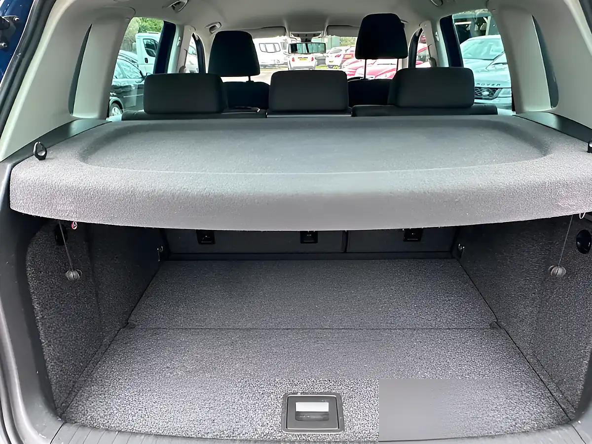 Used 2012 Volkswagen Tiguan Sport Blue - Interior and Exterior details 15