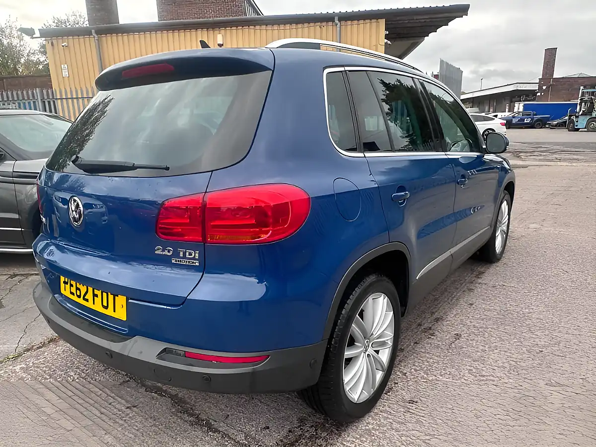 Used 2012 Volkswagen Tiguan Sport Blue - Interior and Exterior details 3