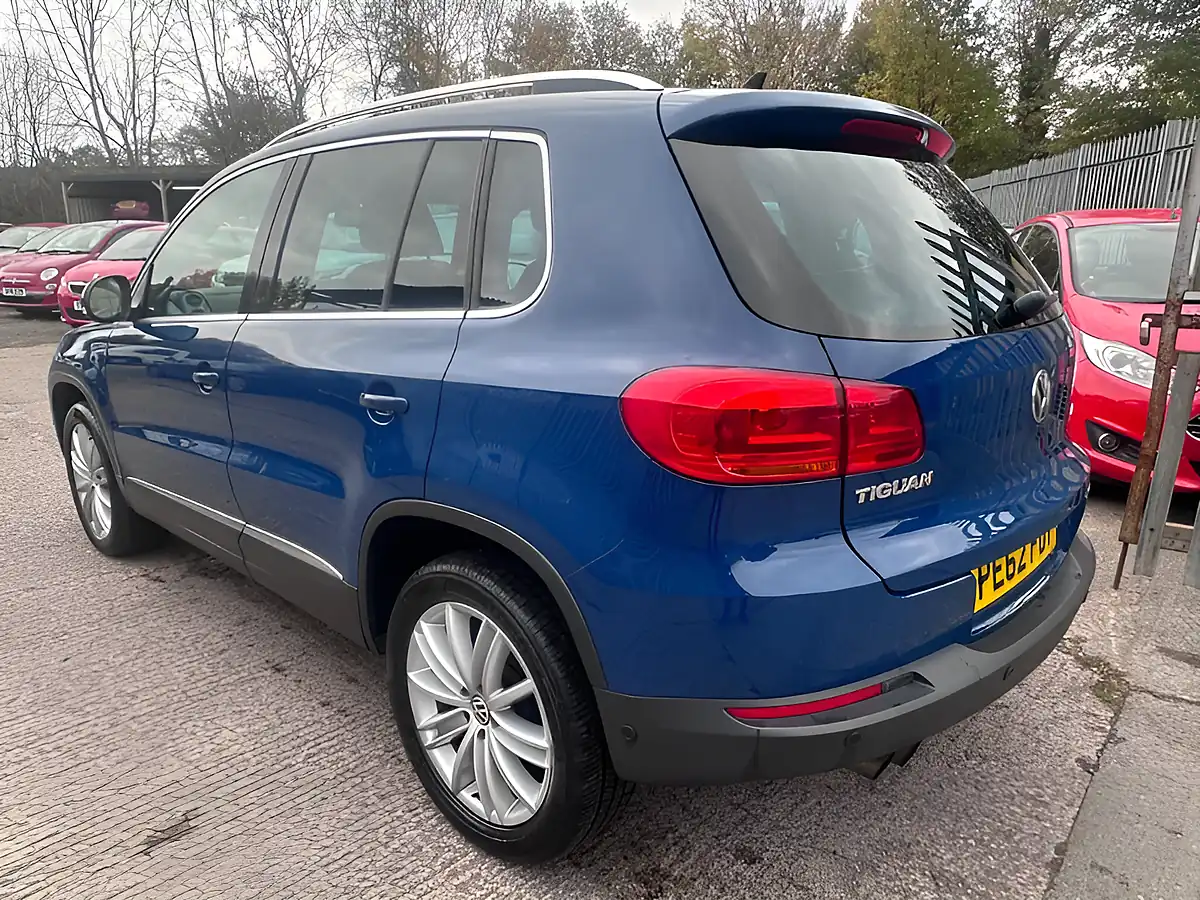 Used 2012 Volkswagen Tiguan Sport Blue - Interior and Exterior details 7