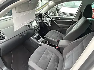 Used 2012 Volkswagen Tiguan Sport White - Interior and Exterior details 11