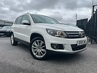 Used 2012 Volkswagen Tiguan Sport White - Interior and Exterior details 8