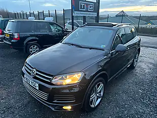 Used 2012 Volkswagen Touareg Altitude Black - Interior and Exterior details 7