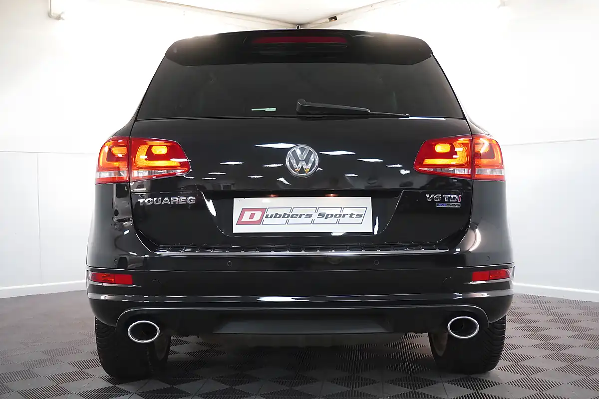 Used 2012 Volkswagen Touareg Altitude Black - Interior and Exterior details 20