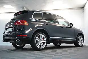 Used 2012 Volkswagen Touareg Altitude Black - Interior and Exterior details 3