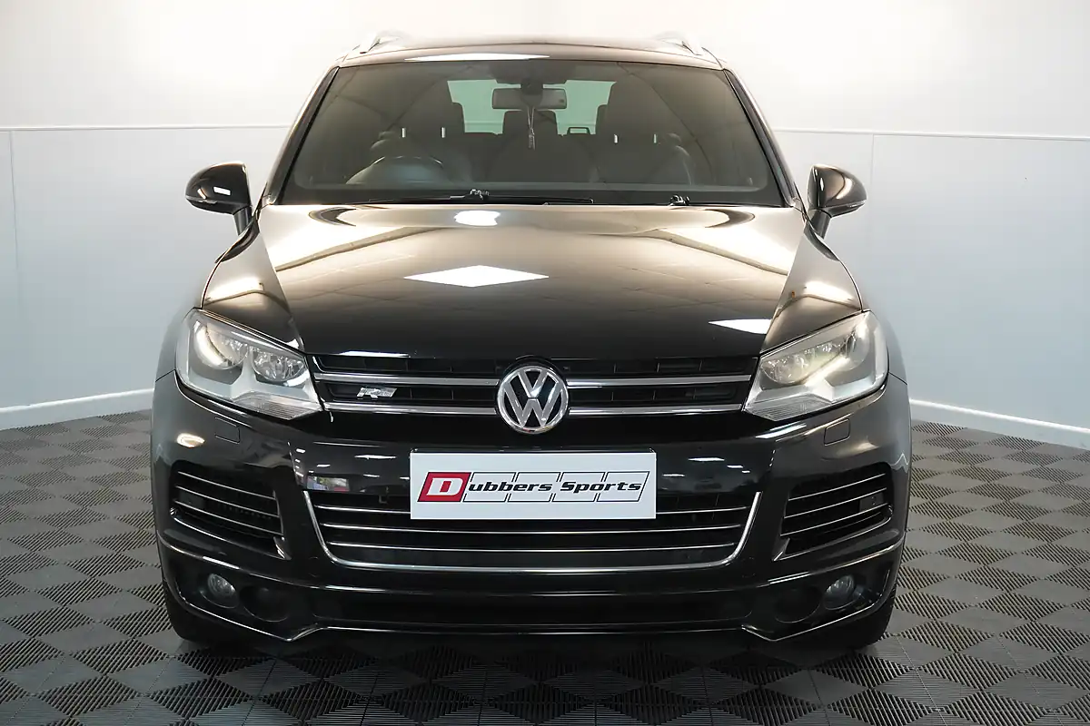 Used 2012 Volkswagen Touareg Altitude Black - Interior and Exterior details 5