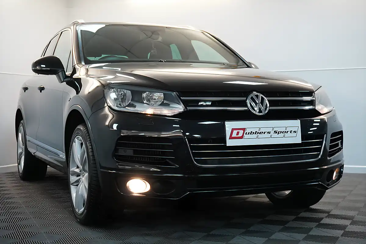 Used 2012 Volkswagen Touareg Altitude Black - Interior and Exterior details 6